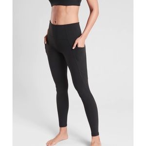 Athleta Salutation Stash Pocket Tight (Black)